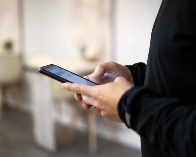 Mobile access to driver qualification and compliance management tools